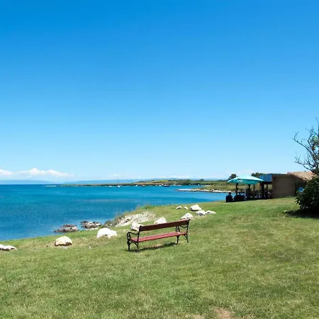 Hilde Red-6 By Interhome