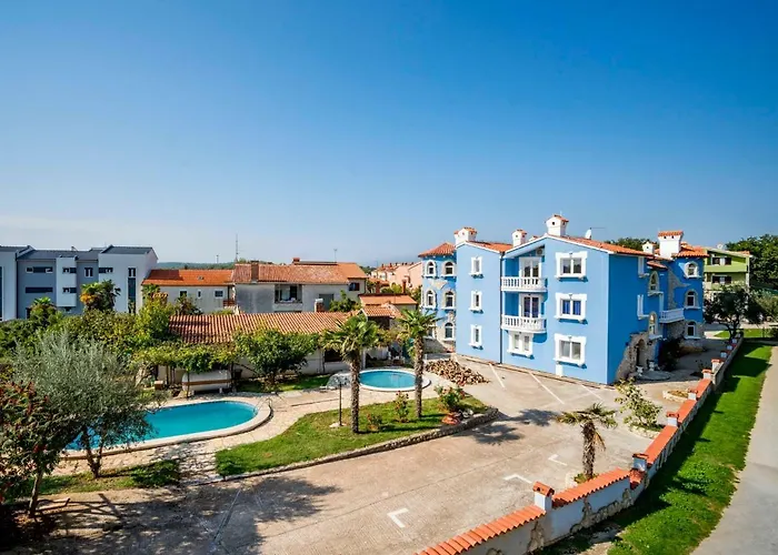 아파트 Hilde Red-6 By Interhome 메덜린